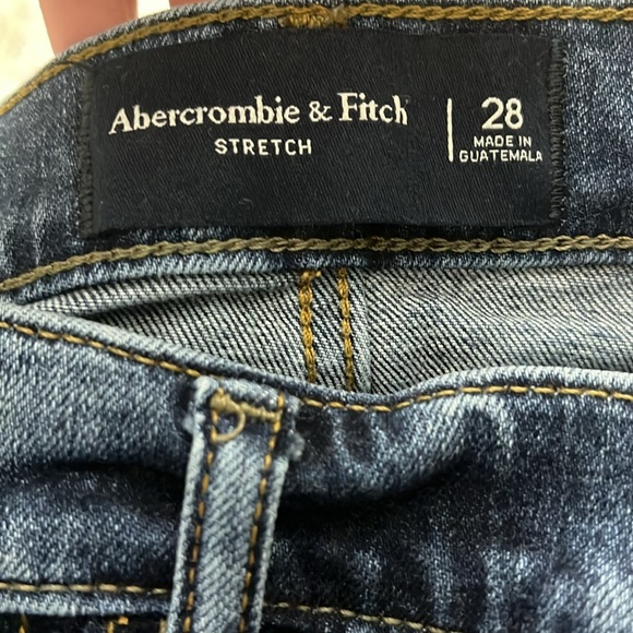 Abercrombie & Fitch A&F mens distressed Cuffed blue denim jeans shorts size 28 - Picture 5 of 5